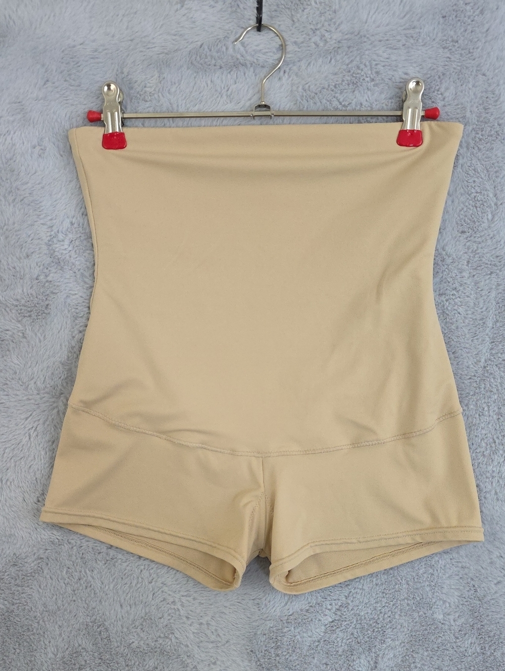 *Maidenform Nude High Waist Shapewear Shorts Tummy Control Size L/6